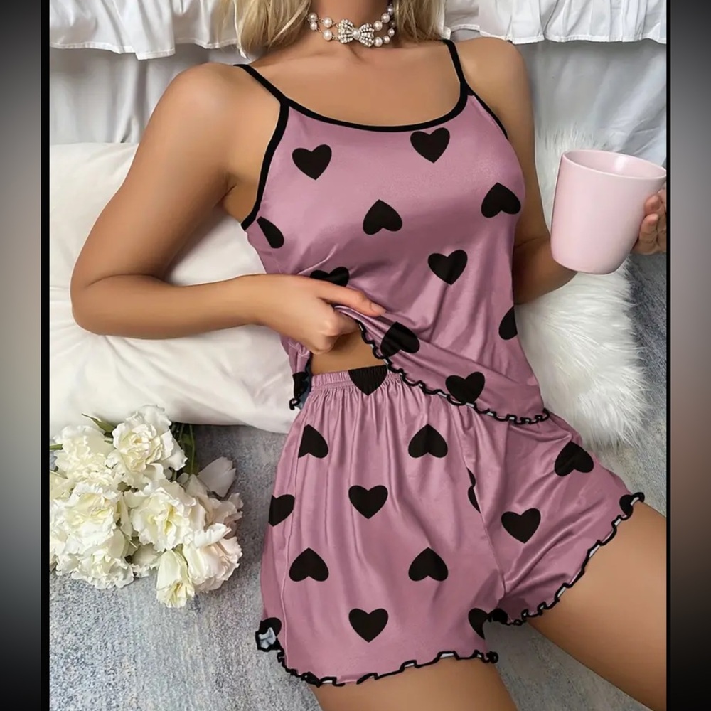 Heart Print Pajama Set, Scoop Neck Cami Crop Top & Ruffle Trim Shorts, Women's